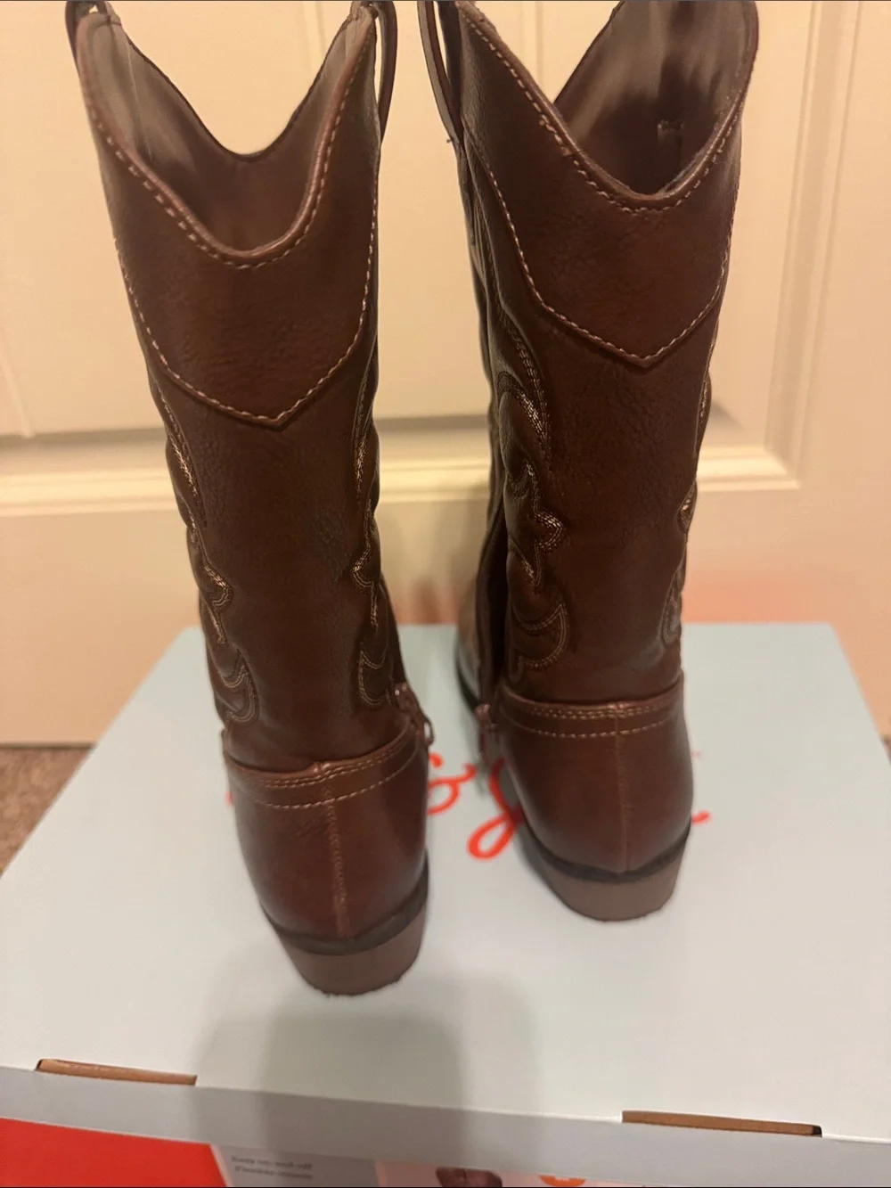 Brown Western Cowboy Boots for Girls - Classic Leather Style